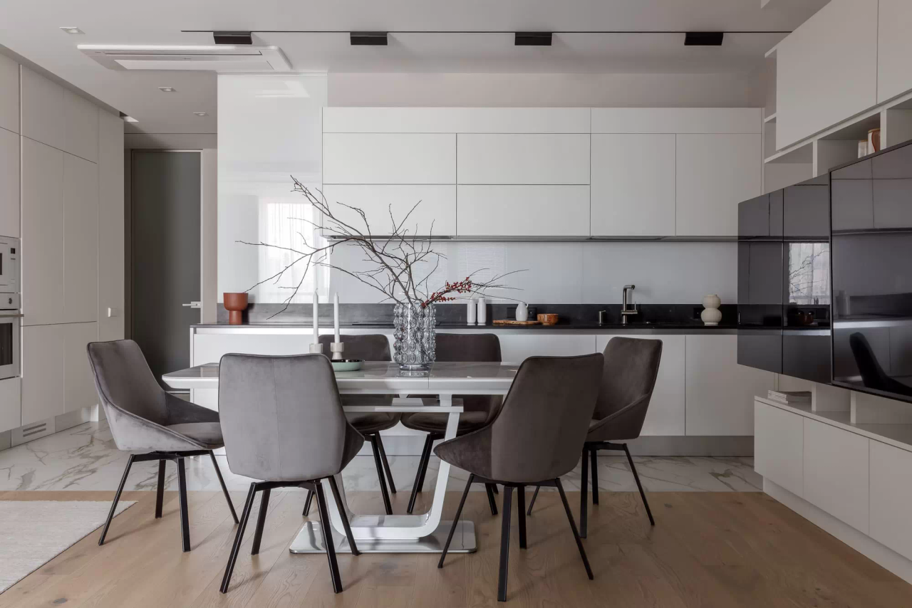 Мёд, ЖК Бристоль — 1