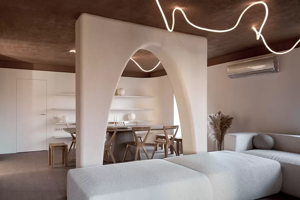 Обнимающая гостиная для многодетной семьи — 2