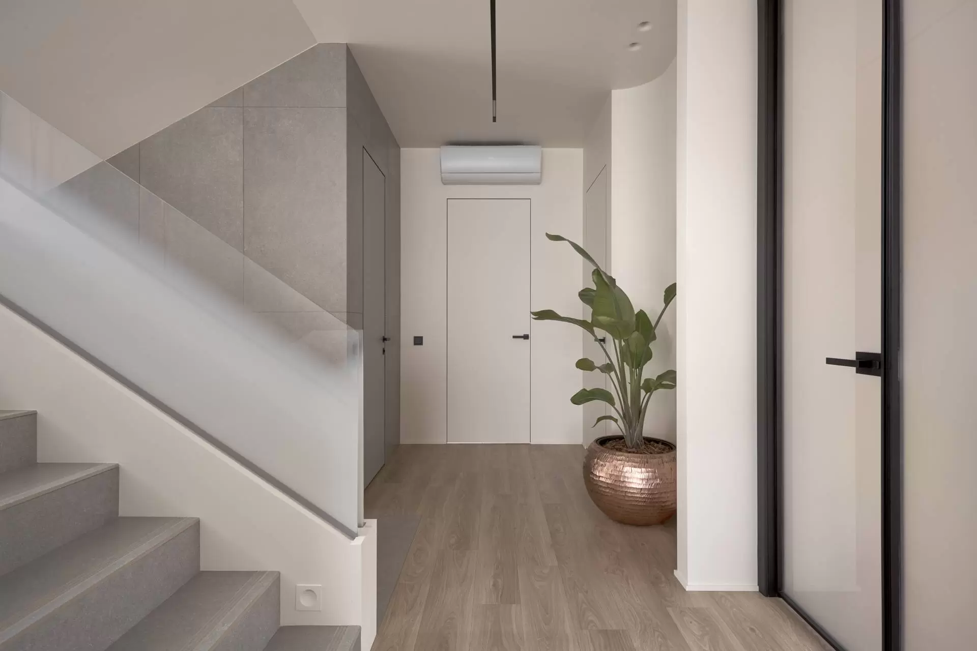 Обнимающий минимализм — 9