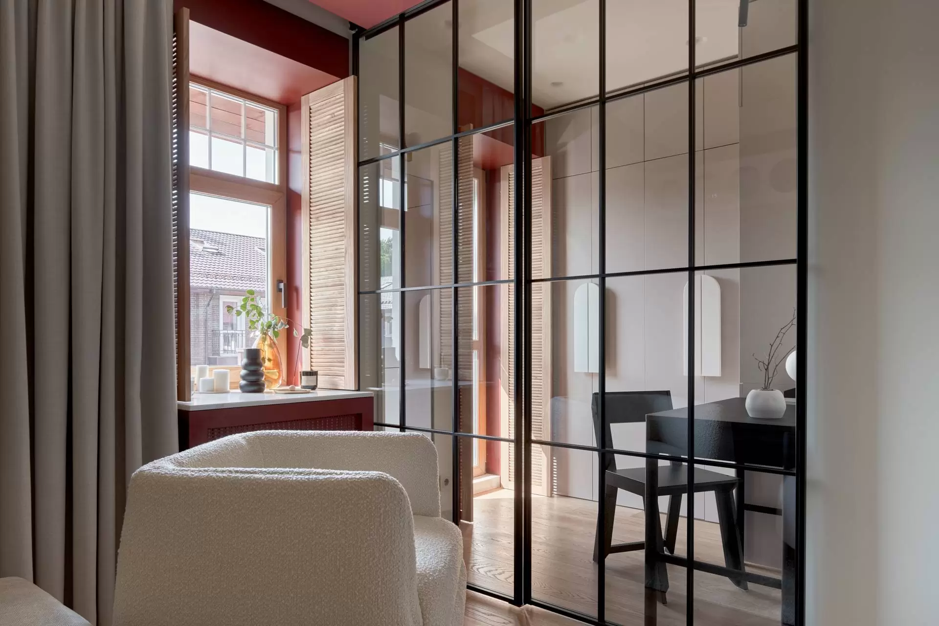 Спальня с багровым порталом — 1