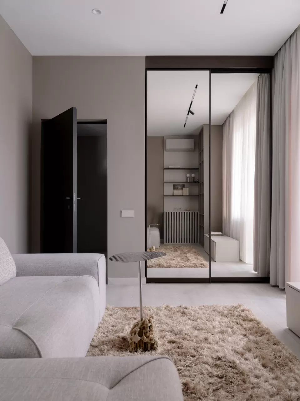 Монохром — 2